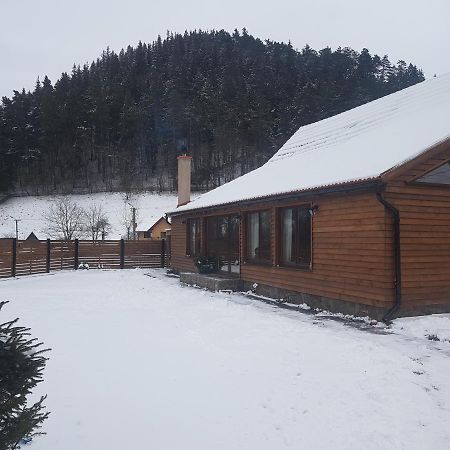 Bed and Breakfast Sura Lu' Vasile. Crivina  Exteriér fotografie