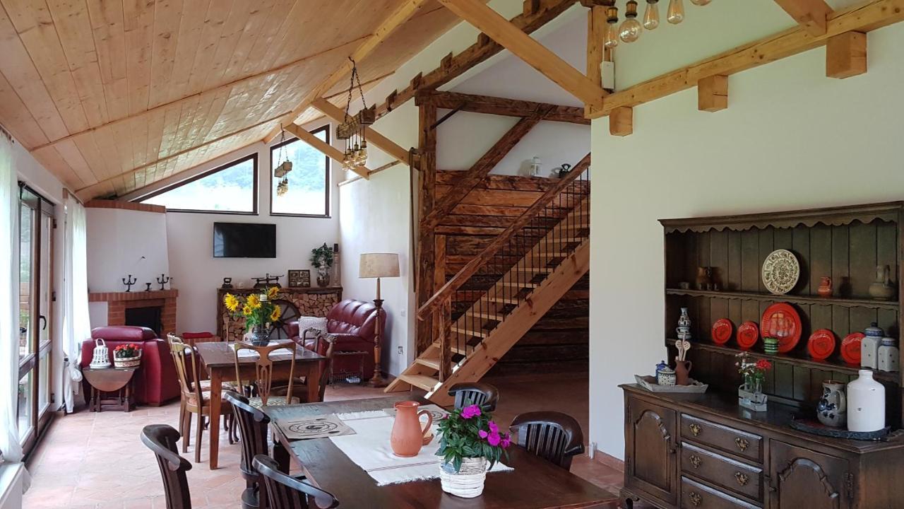 Bed and Breakfast Sura Lu' Vasile. Crivina  Exteriér fotografie